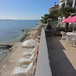 Beach House Adria Bibinje
